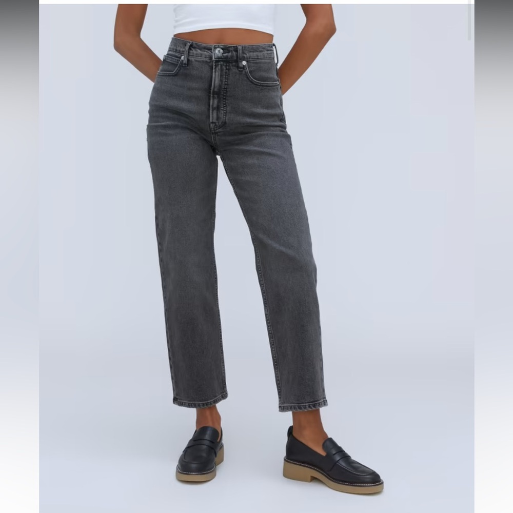 Everlane Way-High Jean in Washed Black